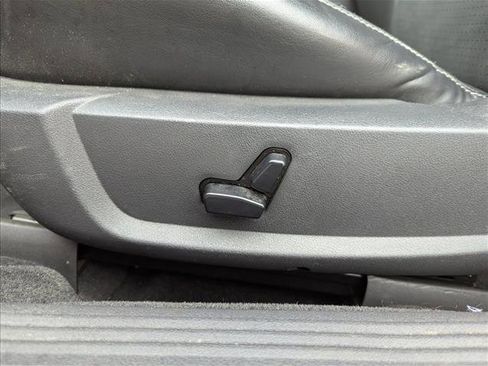 Used 2008 Dodge Challenger SRT8 image 11