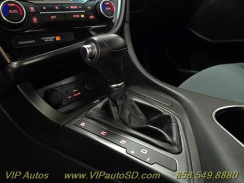 Used 2016 Kia Optima Hybrid FWD image 19