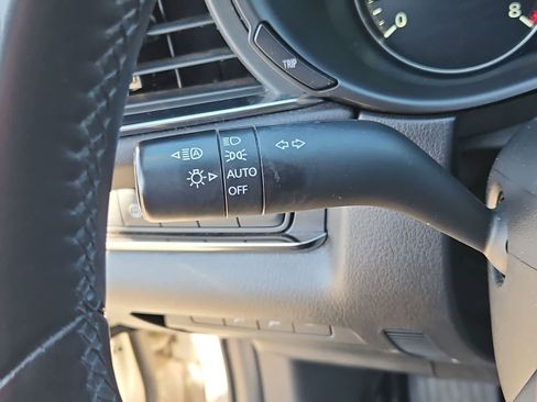 Used 2024 MAZDA CX-30 AWD 2.5 S w/ Preferred Package image 27