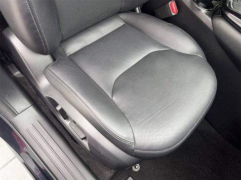 Used 2022 MAZDA CX-9 Touring w/ Touring Premium Package image 50