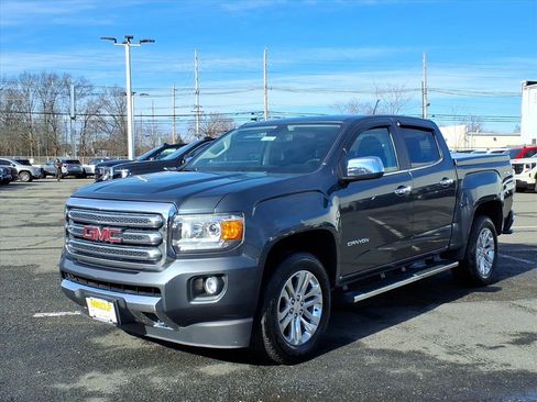 Used 2015 GMC Canyon SLT image 3