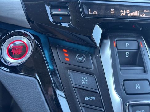 Used 2025 Honda Odyssey Touring image 7
