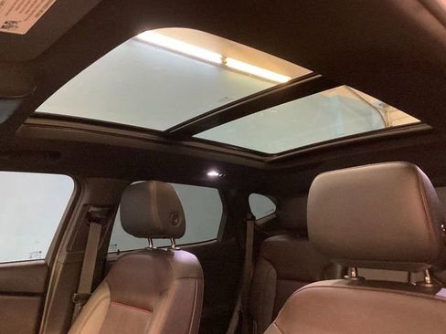 Used 2022 Chevrolet Blazer RS w/ Enhanced Convenience Package image 13