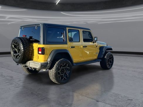 Used 2018 Jeep Wrangler Unlimited Sport S image 5