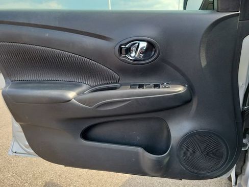 Used 2019 Nissan Versa SV FWD image 18