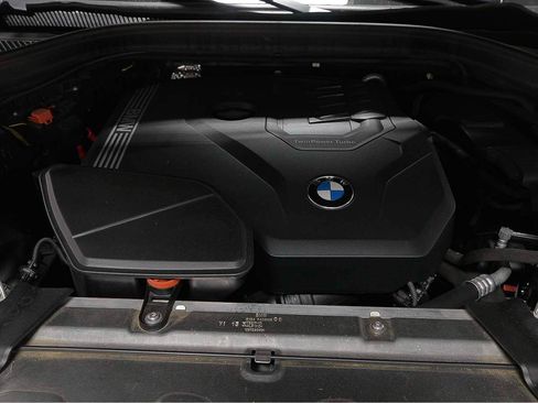 Used 2024 BMW X3 sDrive30i w/ Premium Package RWD image 17