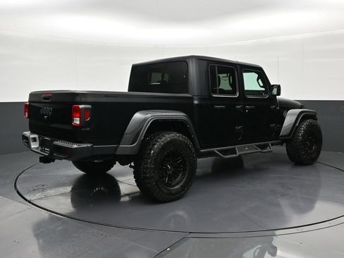 Used 2021 Jeep Gladiator Sport AWD/4WD image 5