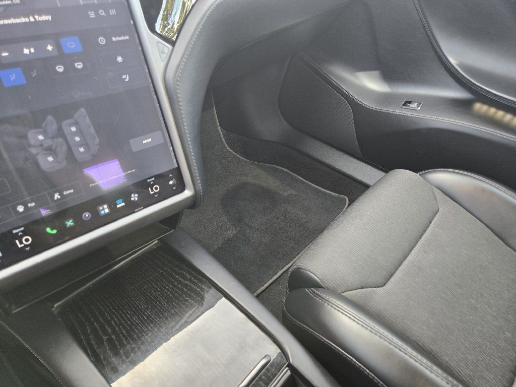 Used 2018 Tesla Model S 75D AWD/4WD image 13
