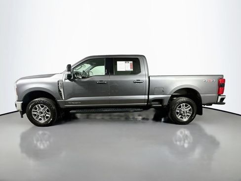 Used 2024 Ford F350 Lariat AWD/4WD image 5