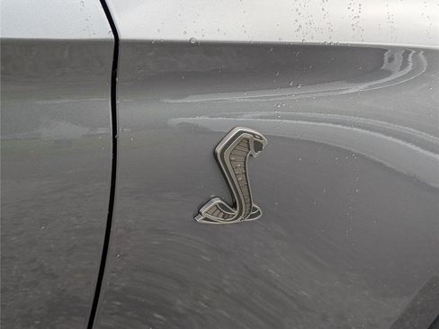 Used 2021 Ford Mustang Shelby GT500 w/ Technology Package image 13