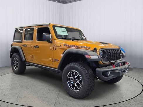 New 2026 Jeep Wrangler Unlimited Rubicon w/ Steel Bumper Group AWD/4WD image 2