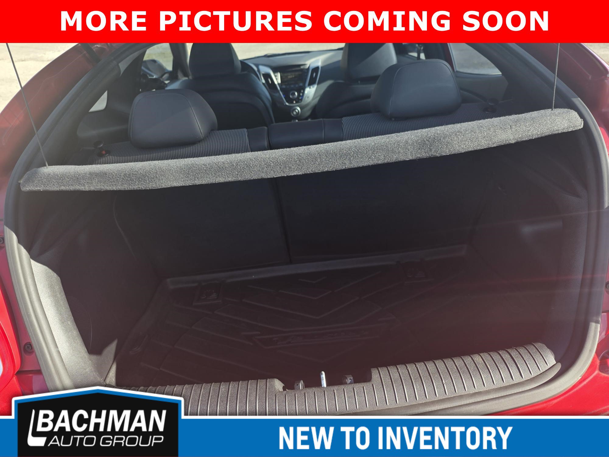 Used 2015 Hyundai Veloster w/ Option Group 03 FWD image 10