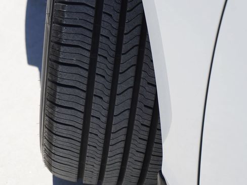 Used 2024 Honda Accord LX image 3
