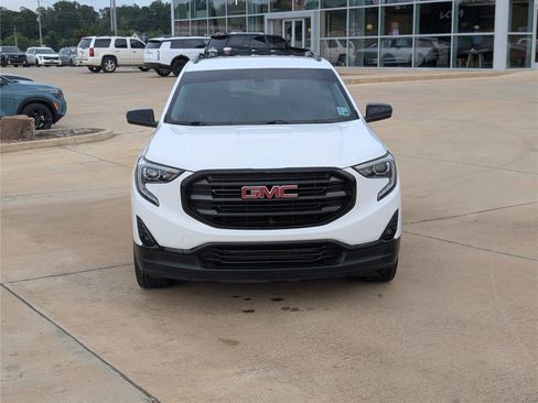 Used 2019 GMC Terrain SLT w/ Preferred Package FWD image 9