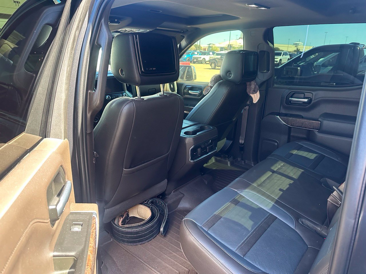 Used 2020 GMC Sierra 1500 Denali w/ Denali Ultimate Package AWD/4WD image 11