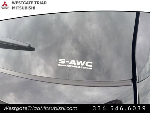 New 2026 Mitsubishi Outlander SEL image 12