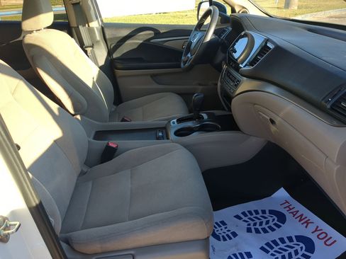 Used 2019 Honda Pilot EX image 30