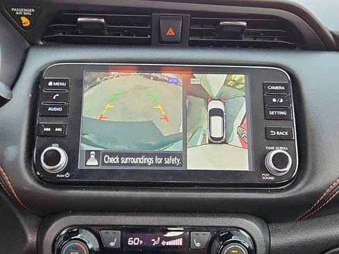 Used 2023 Nissan Kicks SR w/ SR Premium Package FWD image 16