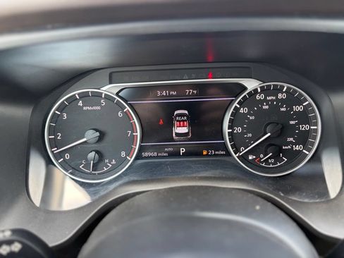 Used 2023 Nissan Rogue SV AWD/4WD image 31