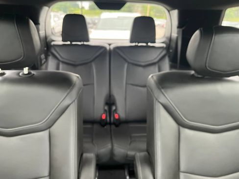 Used 2023 Cadillac XT6 Sport w/ Technology Package AWD/4WD image 22