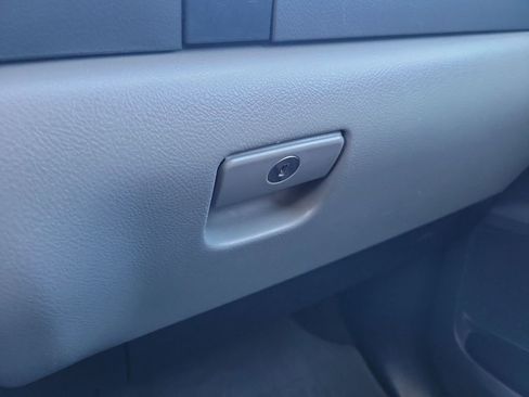 Used 2012 Toyota Tundra Grade image 31