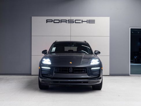 Certified 2026 Porsche Macan S AWD/4WD image 10