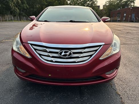 Used 2012 Hyundai Sonata Limited w/ Navigation Pkg FWD image 17