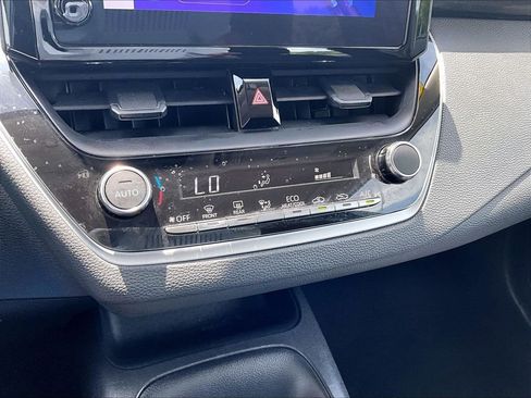 Used 2024 Toyota Corolla LE FWD image 26