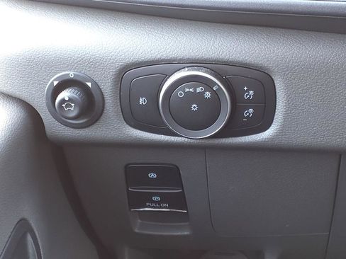 Used 2023 Ford Transit 350 XL image 10