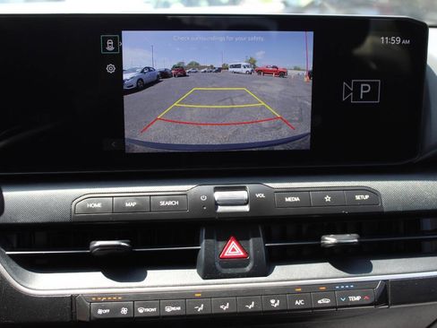 Used 2025 Kia K4 FWD image 19
