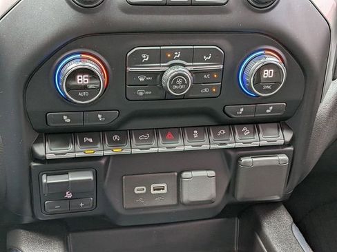 Used 2021 Chevrolet Silverado 1500 LT Trail Boss w/ Convenience Package II image 26