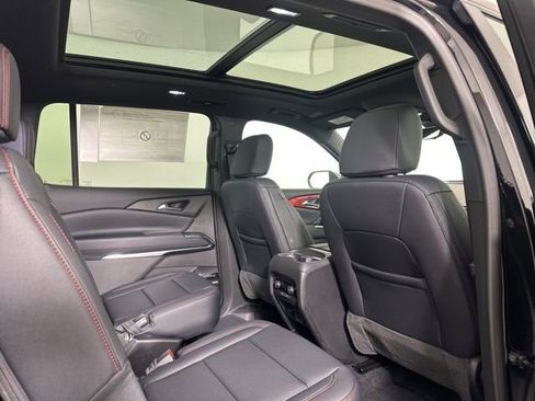 New 2026 Chevrolet Traverse Z71 w/ Enhanced Driving Package image 16