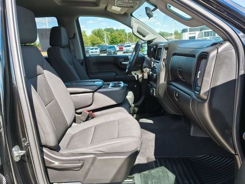 Used 2021 Chevrolet Silverado 1500 Custom AWD/4WD image 10