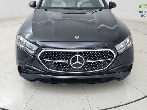Used 2024 Mercedes-Benz E 350 4MATIC Sedan w/ Multicontour Seating Package image 8