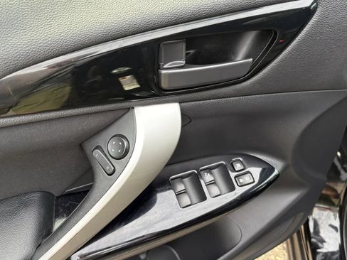 Used 2023 Mitsubishi Eclipse Cross LE AWD/4WD image 17