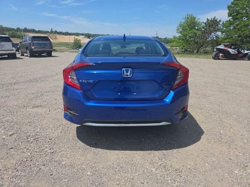 Used 2019 Honda Civic EX image 8