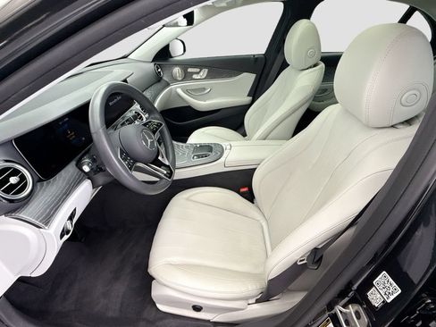 Used 2023 Mercedes-Benz E 350 Sedan image 18
