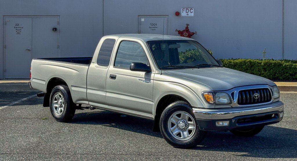 Used 2003 Toyota Tacoma 2WD Xtracab w/ SR5 Pkg image 7