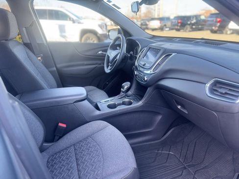 Used 2023 Chevrolet Equinox LT image 11