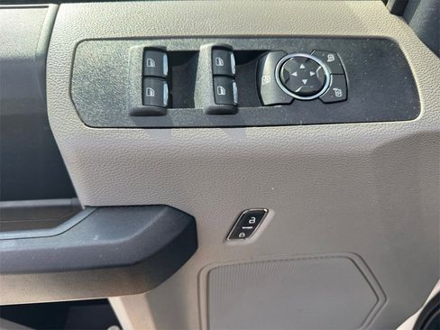 Used 2022 Ford F250 XL w/ Power Equipment Group image 20