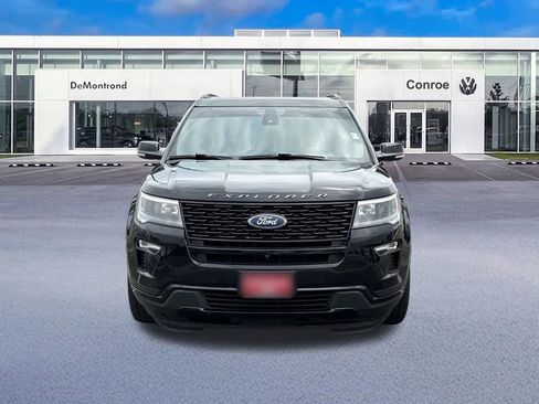 Used 2019 Ford Explorer Sport w/ Equipment Group 401A AWD/4WD image 2