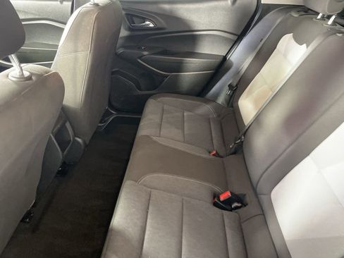 Used 2024 Chevrolet Trax LS w/ LS Convenience Package image 23