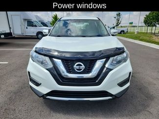 Used 2017 Nissan Rogue S FWD video 2