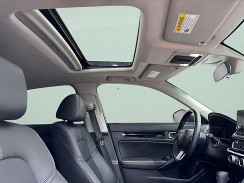 Certified 2024 Honda Civic EX-L image 35