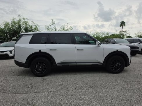 New 2027 Kia Telluride LX FWD image 9