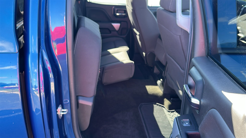 Used 2018 Chevrolet Silverado 1500 LT w/ All Star Edition AWD/4WD image 30