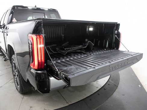 Used 2022 Toyota Tundra Limited AWD/4WD image 9