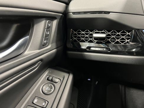 New 2025 Honda Accord EX-L image 15