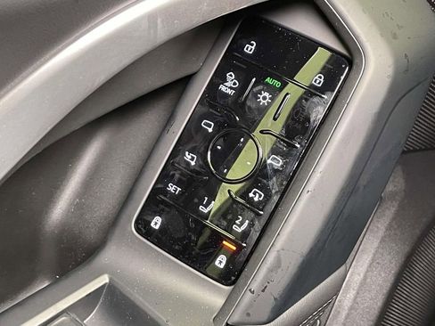 New 2025 Audi Q5 Premium Plus image 36