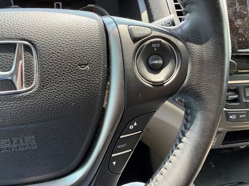 Used 2017 Honda Pilot EX-L image 14